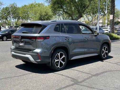 platinum gray metallic 2026 Volkswagen Tiguan 2.0T SE