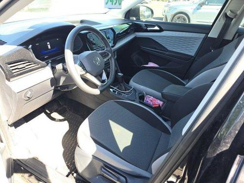 2023 Volkswagen Taos 1.5T S