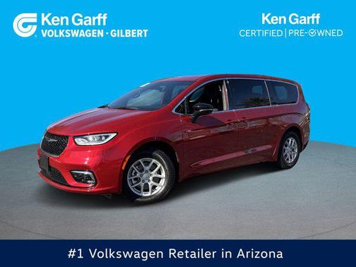 2025 Chrysler Pacifica L