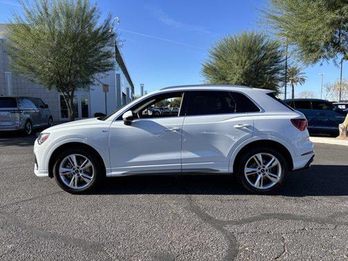 2022 Audi Q3 45 S line Premium Plus