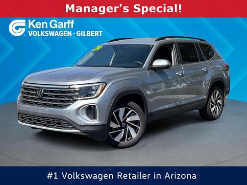 Silver Mist Metallic 2024 Volkswagen Atlas 2.0T SE w/Technology