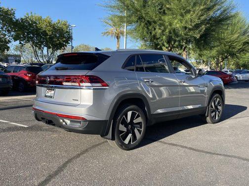 2026 Volkswagen Atlas Cross Sport 2.0T SE w/Technology 4MOTION