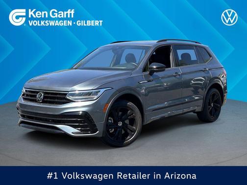 Platinum Gray Metallic 2024 Volkswagen Tiguan 2.0T SE R-Line Black