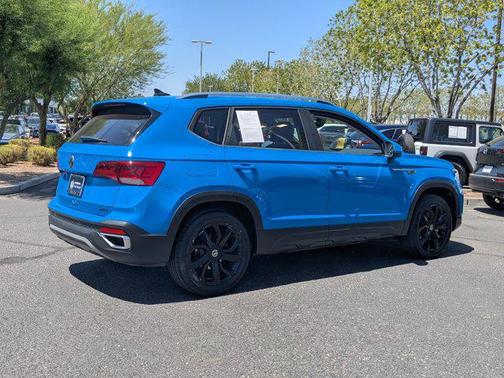 2022 Volkswagen Taos 1.5T SE