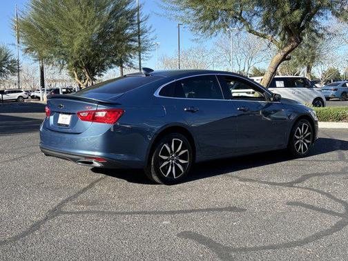 2024 Chevrolet Malibu FWD RS