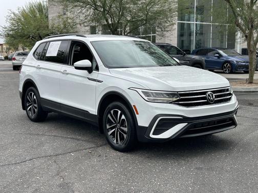 Pure White 2022 Volkswagen Tiguan 2.0T S