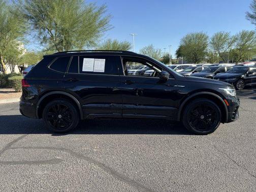 2022 Volkswagen Tiguan 2.0T SE R-Line Black 4MOTION