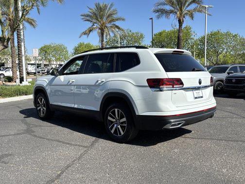 2023 Volkswagen Atlas 2.0T SE