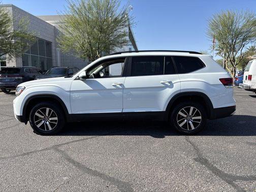 2023 Volkswagen Atlas 2.0T SE