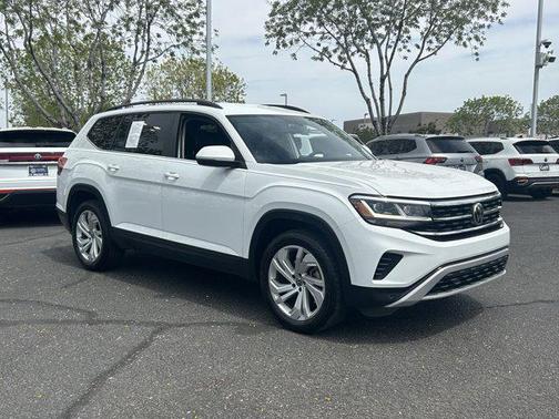 2022 Volkswagen Atlas 3.6L SE w/Technology