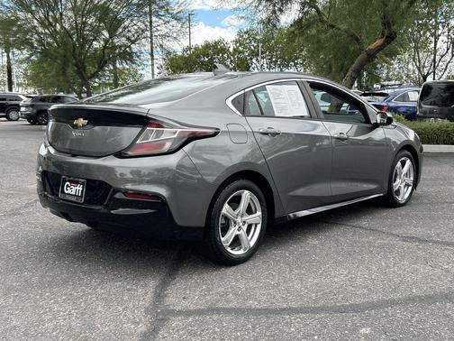 Heather Gray Metallic 2017 Chevrolet Volt LT