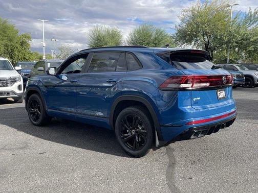 2026 Volkswagen Atlas Cross Sport 2.0T SEL