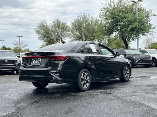 Aurora Black 2019 Kia Forte LXS