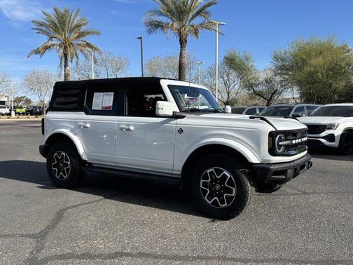 2023 Ford Bronco Outer Banks