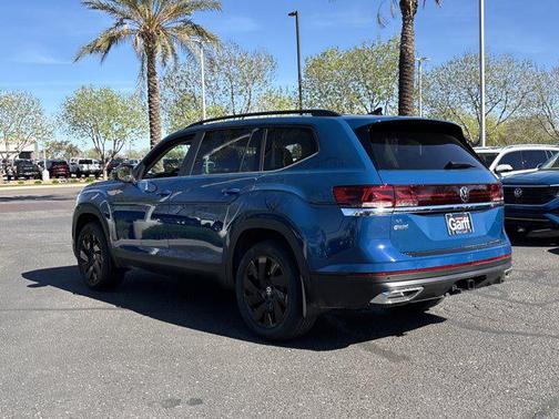 mountain lake blue metallic 2026 Volkswagen Atlas 2.0T SE w/Technology