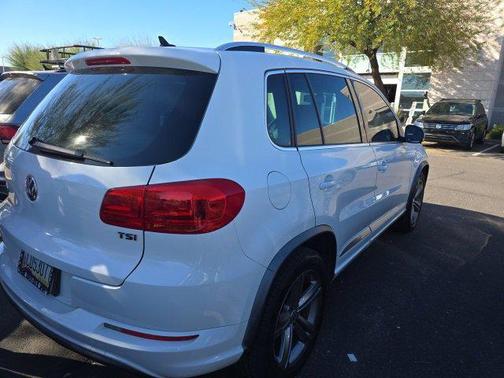 2017 Volkswagen Tiguan 2.0T Sport