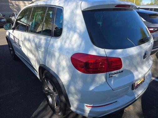 2017 Volkswagen Tiguan 2.0T Sport