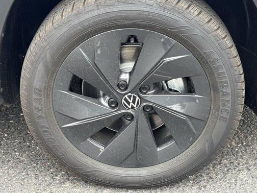 2026 Volkswagen Taos S