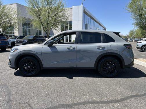 Urban Gray Pearl 2024 Honda HR-V Sport