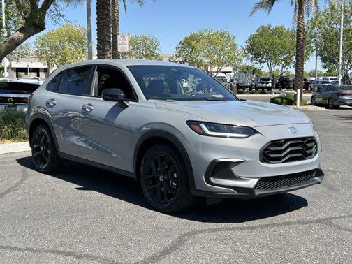 Urban Gray Pearl 2024 Honda HR-V Sport