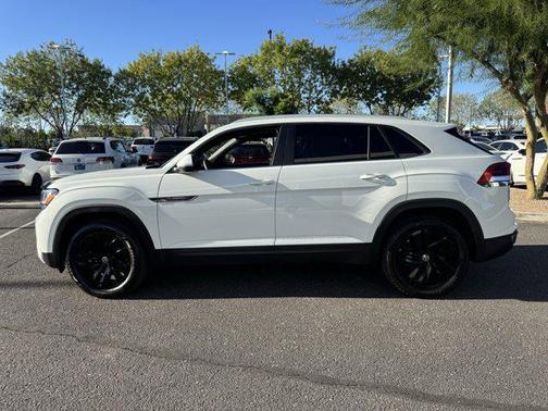 2023 Volkswagen Atlas Cross Sport 3.6L V6 SE w/Technology
