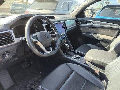 2022 Volkswagen Atlas Cross Sport 3.6L V6 SE w/Technology
