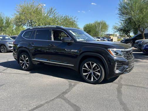 2026 Volkswagen Atlas 2.0T SEL Premium R-Line 4MOTION