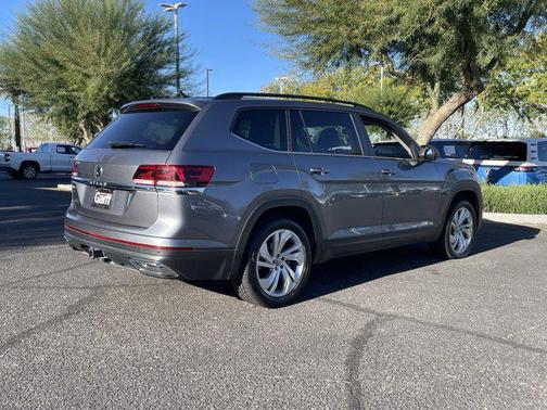 2021 Volkswagen Atlas 3.6L SE w/Technology