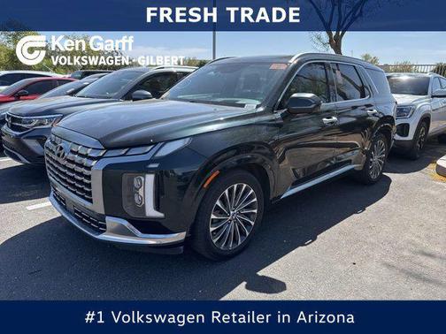 Robust Emerald 2023 Hyundai PALISADE Calligraphy