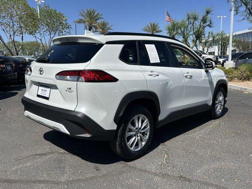 2023 Toyota Corolla Cross LE