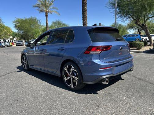 2025 Volkswagen Golf GTI 2.0T SE DSG