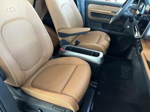 2025 Volkswagen ID. Buzz Pro S