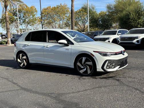 2026 Volkswagen Golf GTI 2.0T S DSG