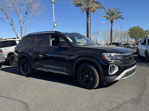 2025 Volkswagen Atlas 2.0T Peak Edition