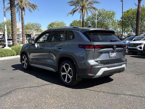 platinum gray metallic 2026 Volkswagen Tiguan 2.0T SE