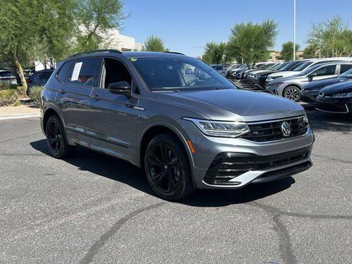 2023 Volkswagen Tiguan 2.0T SE R-Line Black