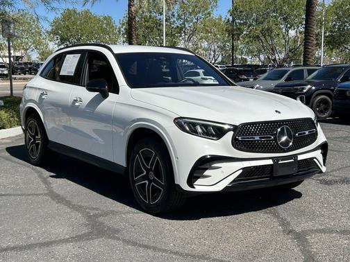 White 2025 Mercedes-Benz GLC 300 Base