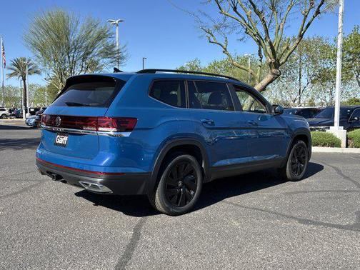 mountain lake blue metallic 2026 Volkswagen Atlas 2.0T SE w/Technology