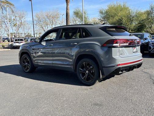 2026 Volkswagen Atlas Cross Sport 2.0T SEL