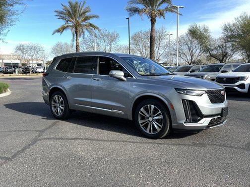 2025 Cadillac XT6 Premium Luxury FWD