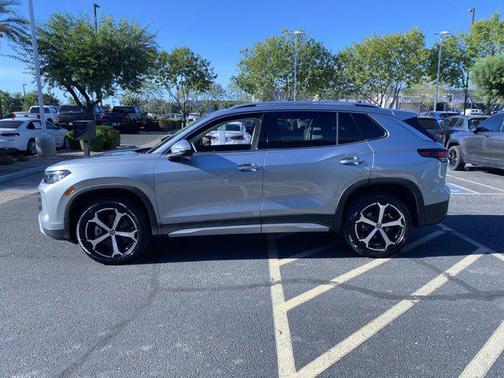 2025 Volkswagen Tiguan 2.0T SE 4MOTION