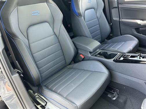 graphite gray 2026 Volkswagen Golf R 2.0T DSG