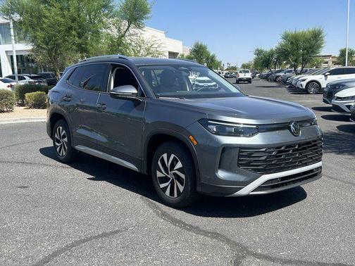 2025 Volkswagen Tiguan 2.0T S
