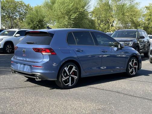 Slate Blue Metallic 2026 Volkswagen Golf GTI 2.0T SE DSG
