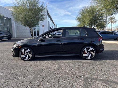 2025 Volkswagen Golf GTI 2.0T S DSG