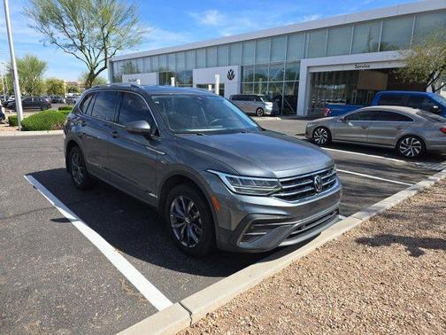 2023 Volkswagen Tiguan 2.0T SE