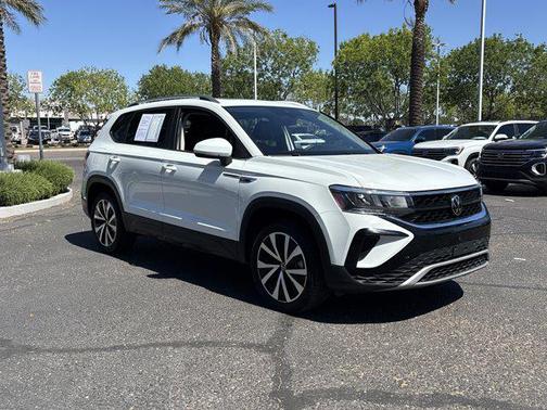 2023 Volkswagen Taos 1.5T SE