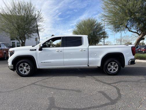 2023 GMC Sierra 1500 SLE