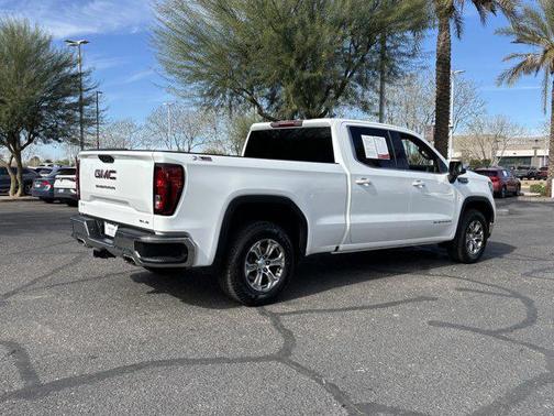 2023 GMC Sierra 1500 SLE