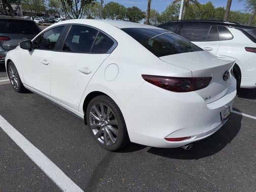 Snowflake White Pearl Mica 2020 Mazda Mazda3 FWD w/Select Package